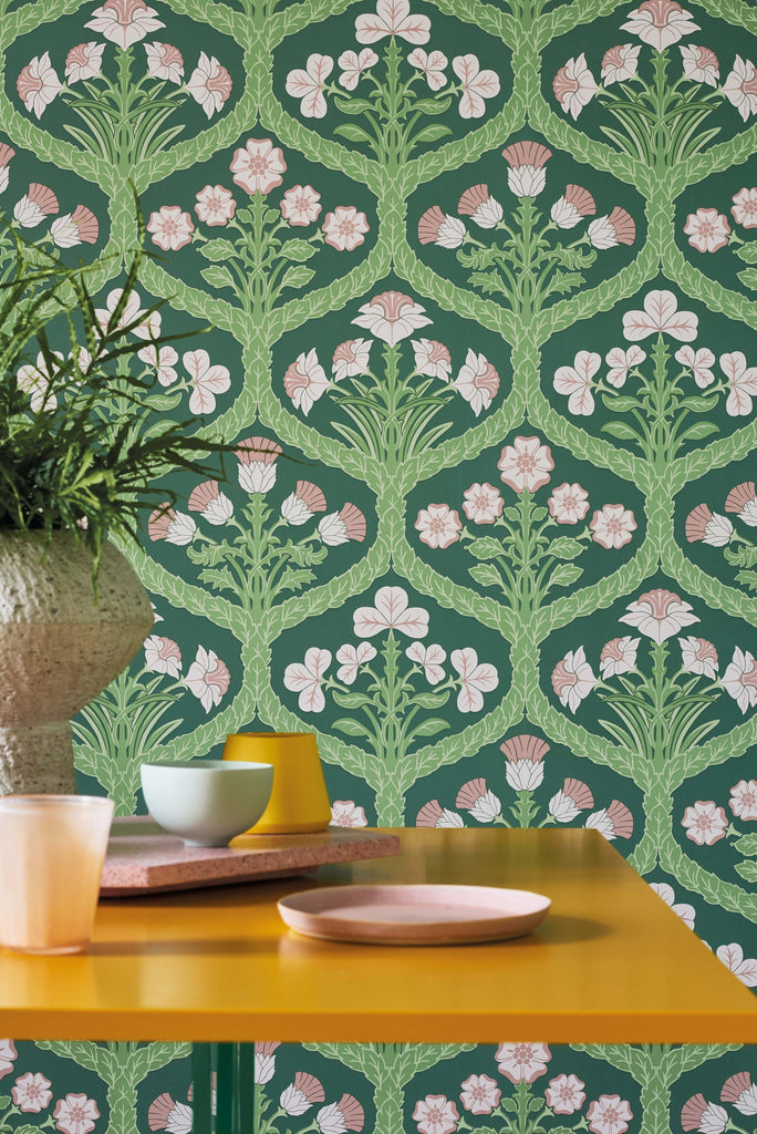 Cole & Son FLORAL KINGDOM BSLIP/LEAF Wallpaper