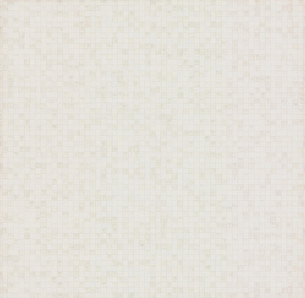 York Token White Wallpaper