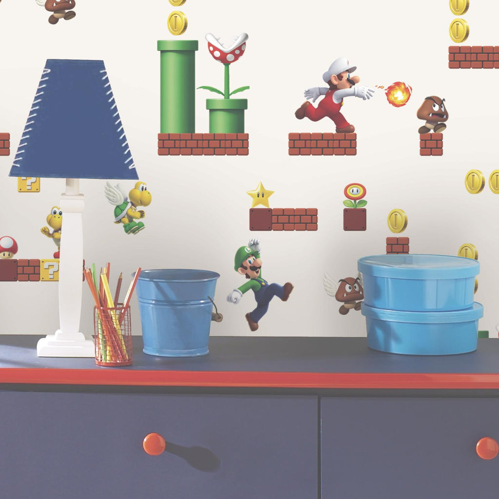 RoomMates Mario Peel & Stick red/blue/green Wallpaper