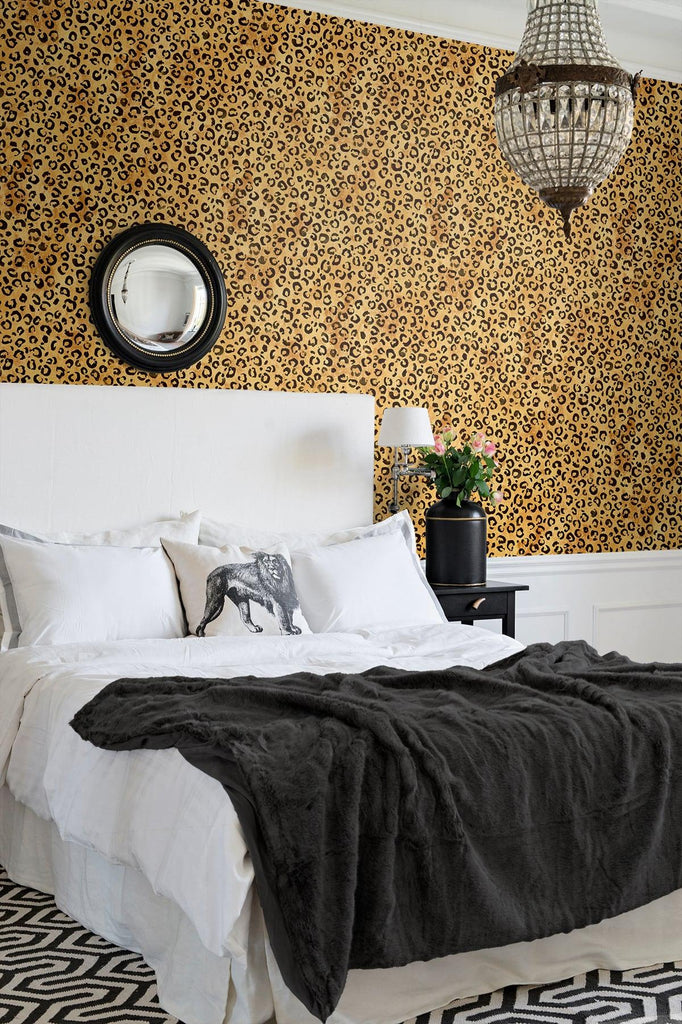 Seabrook Classic Leopard Tan Wallpaper