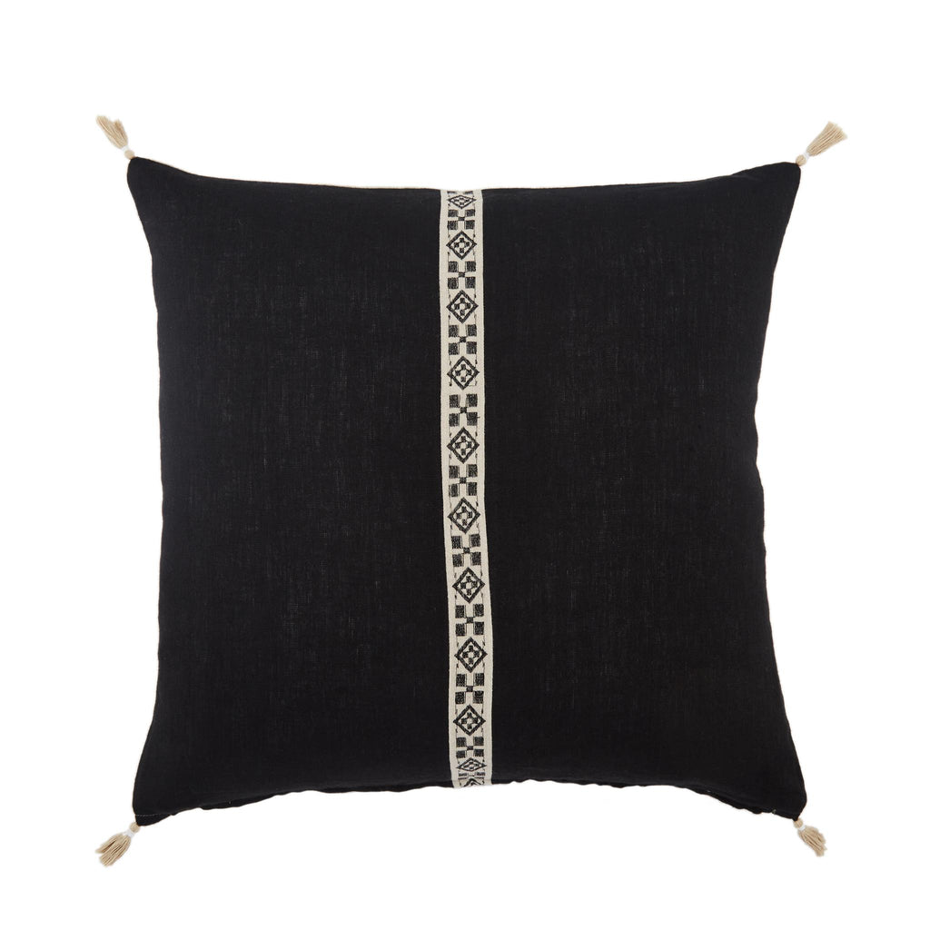 Jaipur Living Loma Tribal Black/ Ivory Pillow Cover (22" Square)