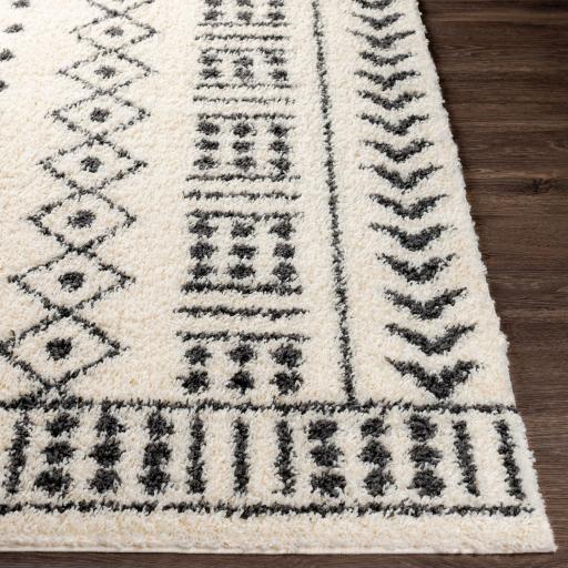 Surya Beni Shag BSH-2305 Black Cream 2'7" x 7'3" Rug