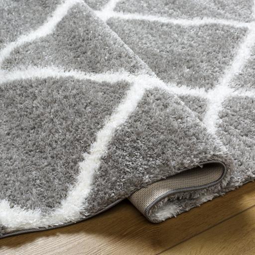 Surya Cloudy Shag CDG-2313 Charcoal Off-White 5'3" x 7' Rug