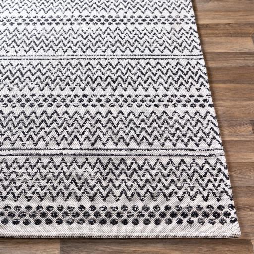 Surya La Casa LCS-2304 Black Cream 2'6" x 7'3" Rug