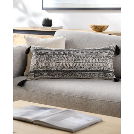 Surya Tilda TID-004 Off-White 51"W x 59"L Throw