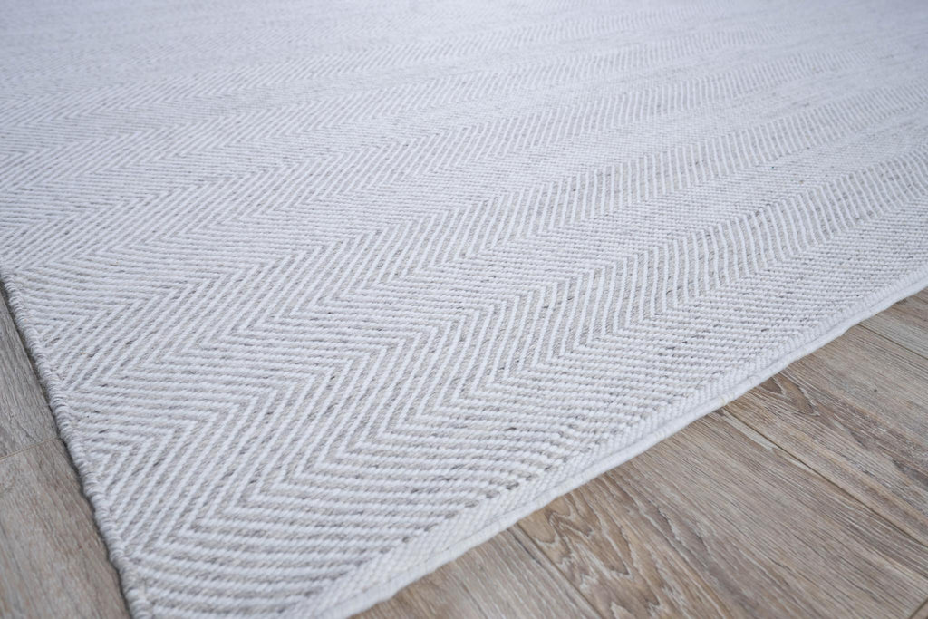 Exquisite Bintan Indoor/Outdoor Flatweave PET yarn Ivory/Gray Area Rug 3.0'X5.0' Rug