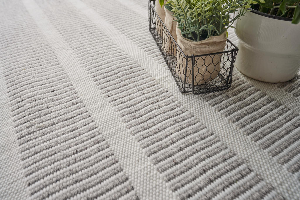 Exquisite Boca Indoor/Outdoor Flatweave PET yarn Ivory/Gray Area Rug 10.0'X14.0' Rug