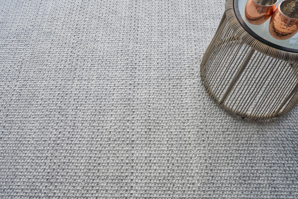 Exquisite Gamma Indoor/Outdoor Flatweave PET yarn Silver Area Rug 12.0'X15.0' Rug