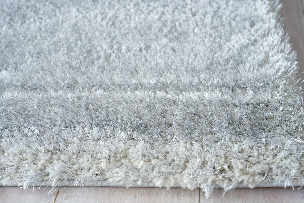 Exquisite Luxe Shag Power-loomed Polyester/Microfiber Silver Area Rug 5.0'X8.0' Rug