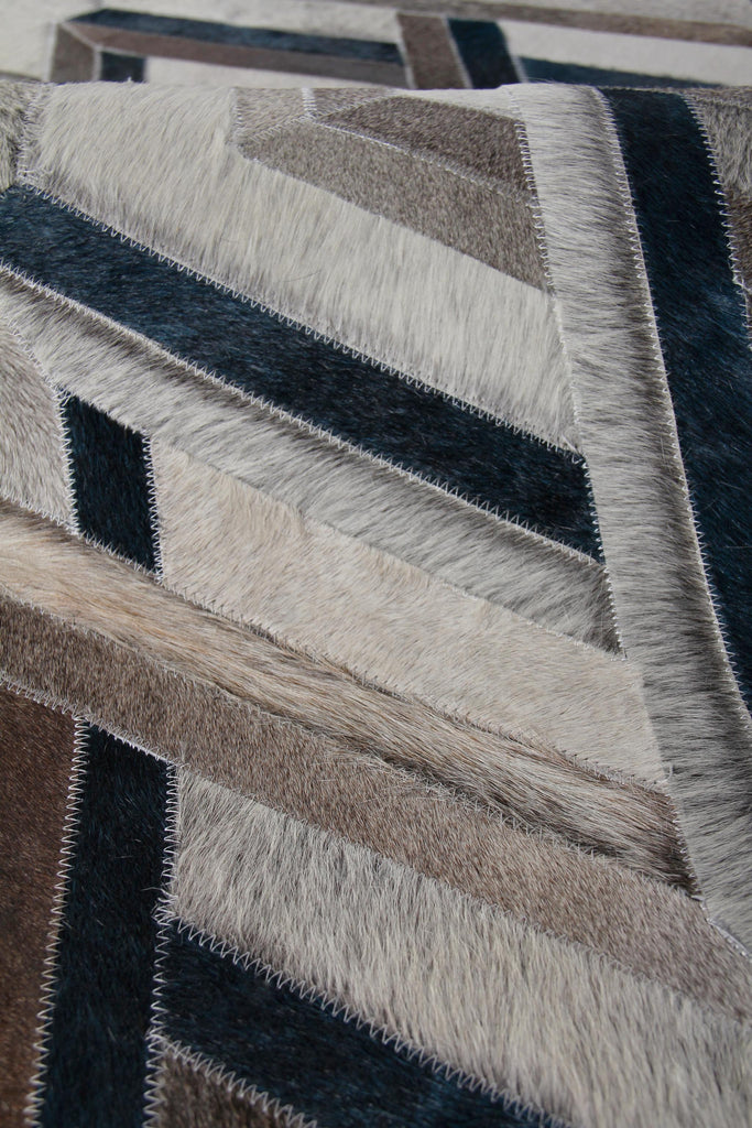 Exquisite Natural Hide Hand-stitched Leather Hide Silver/Blue Area Rug 11.5'X14.5' Rug