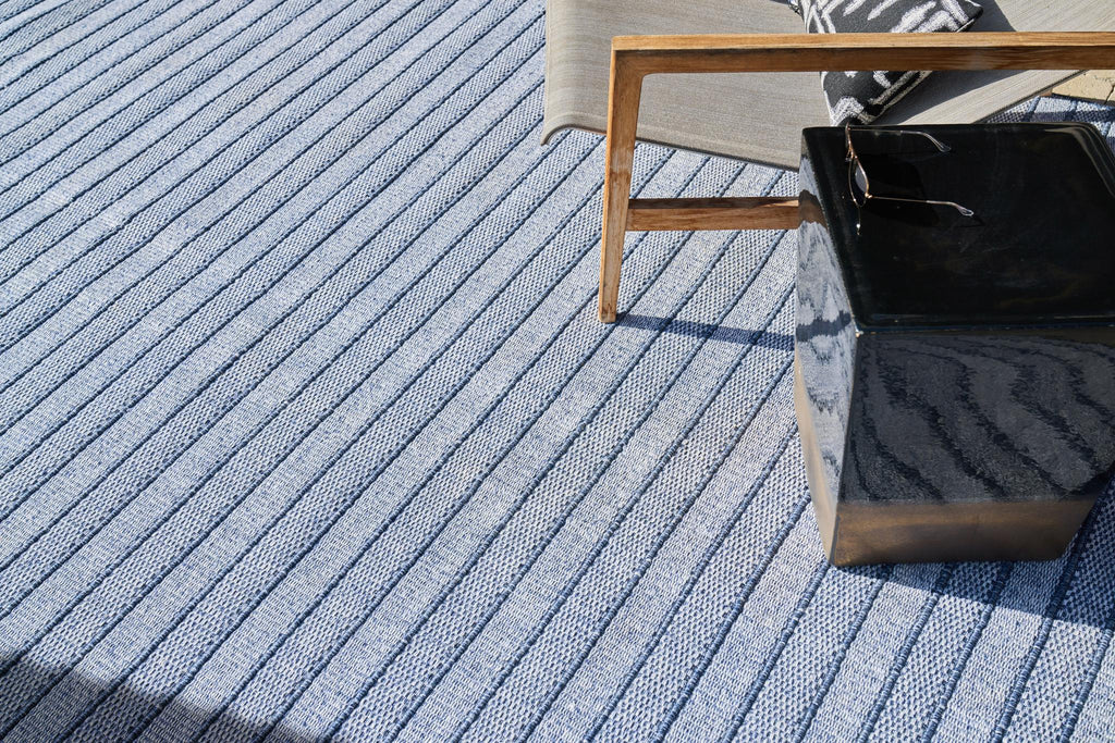 Exquisite Nova Indoor/Outdoor Flatweave PET yarn Blue Area Rug 12.0'X15.0' Rug