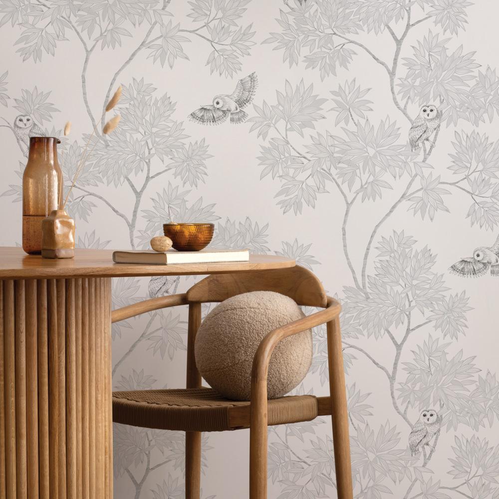 DecoratorsBest Owls Crisp White Non-Pasted Wallpaper