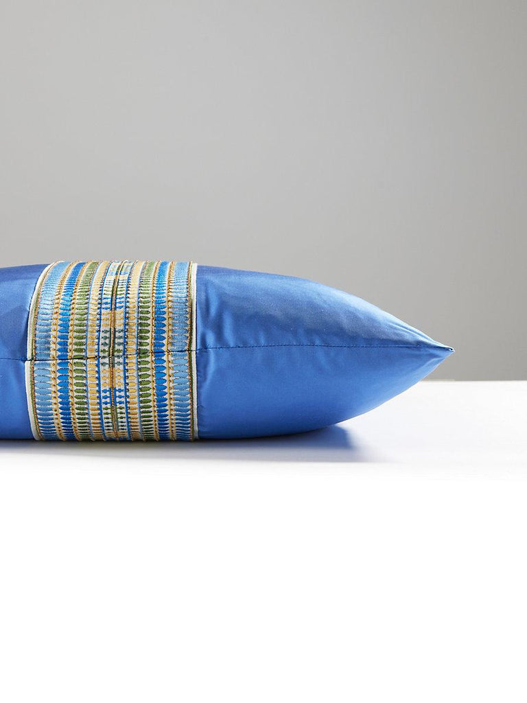 Scalamandre Amarna/Olympia Taffeta Nile Blue / Azure Pillow