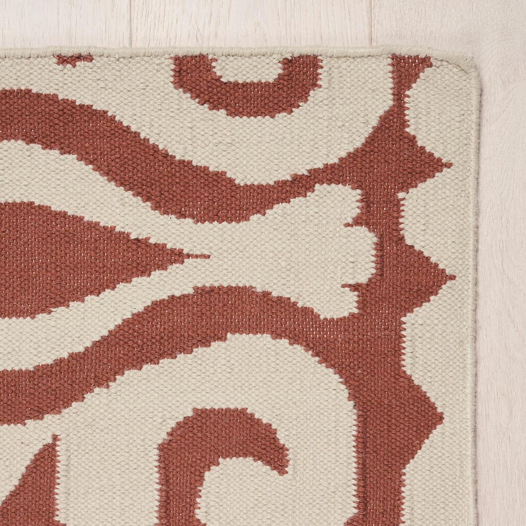 Schumacher Seema Indoor/Outdoor Rust 9' x 6' Rug