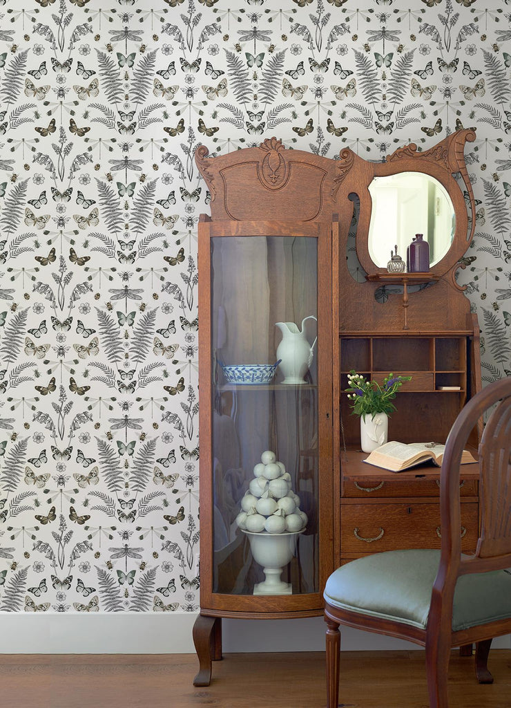 RoomMates Hidden Treasures White Peel And Stick White Wallpaper