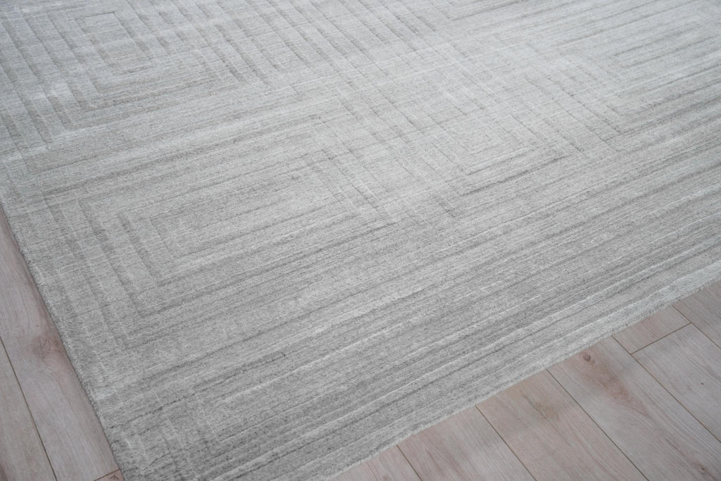 Exquisite Castelli Handloomed Bamboo Silk and New Zealand Wool Light Gray Area Rug 10.0'X14.0' Rug