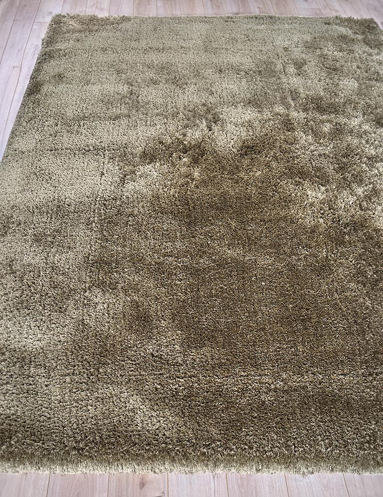 Exquisite Sumo Shag Hand Loomed Polyester/Microfiber Taupe Area Rug 6.0'X9.0' Rug