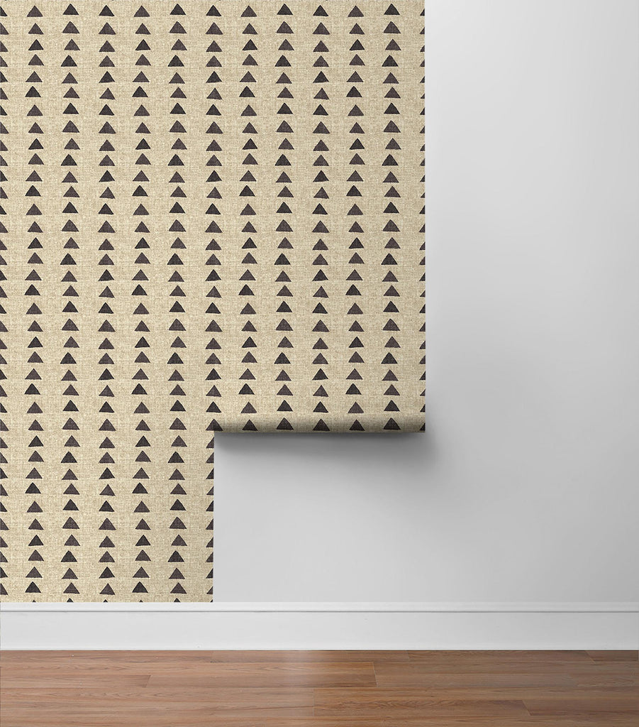 Surface Style NOMADIC TRIANGLE FOSSIL Wallpaper