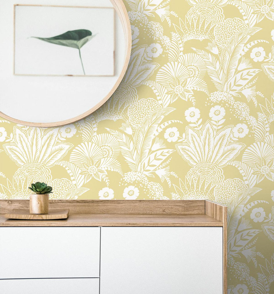 Seabrook Suvi Palm Grove Yellow Wallpaper