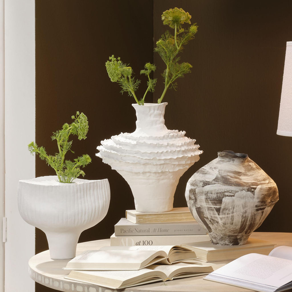 DecoratorsBest Ruffle Ceramic Decorative Vase