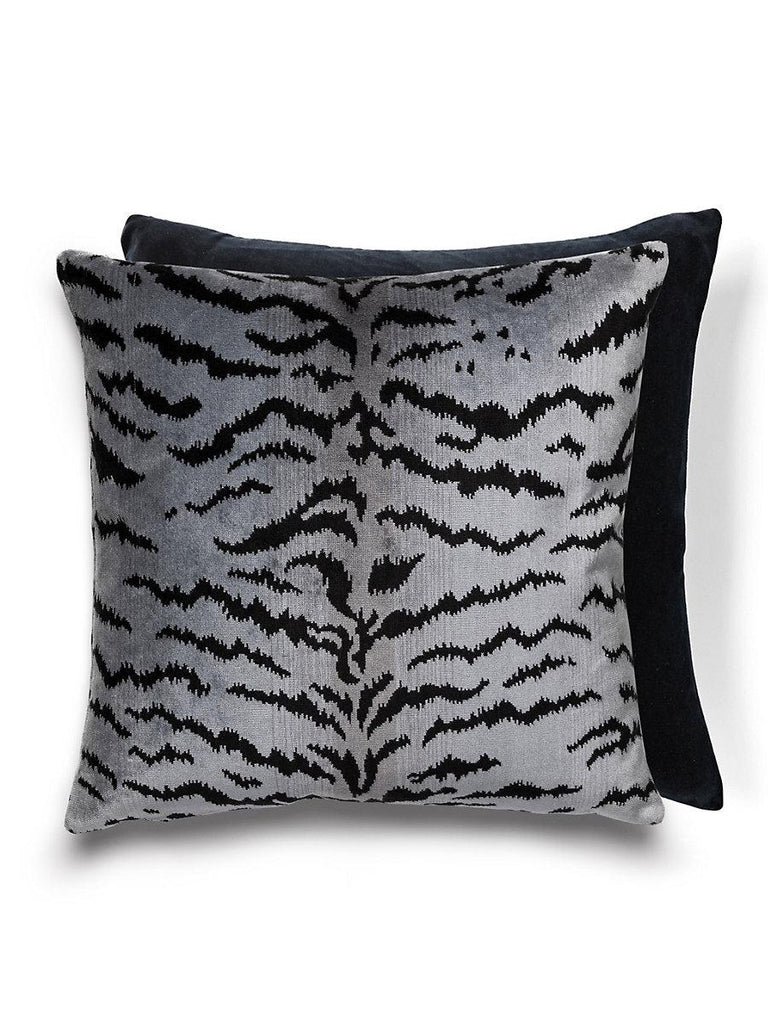 Scalamandre Tigre/Velvet Silver & Black / Anthracite Pillow