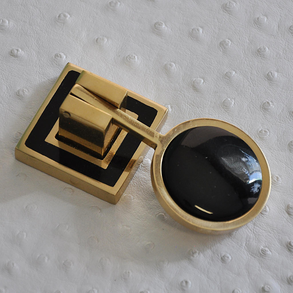 Worlds Away BRASS PULL KNOB WITH INSET RESIN IN BLACK