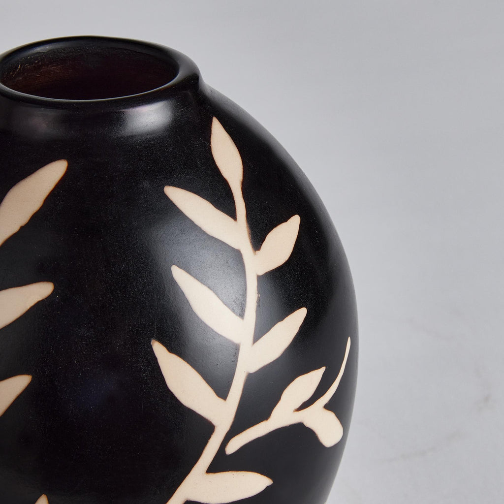 Napa Black/Ecru Dayana Vase Small