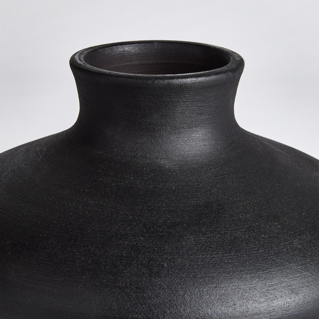 Napa Textured Black Fiorella Vase Small