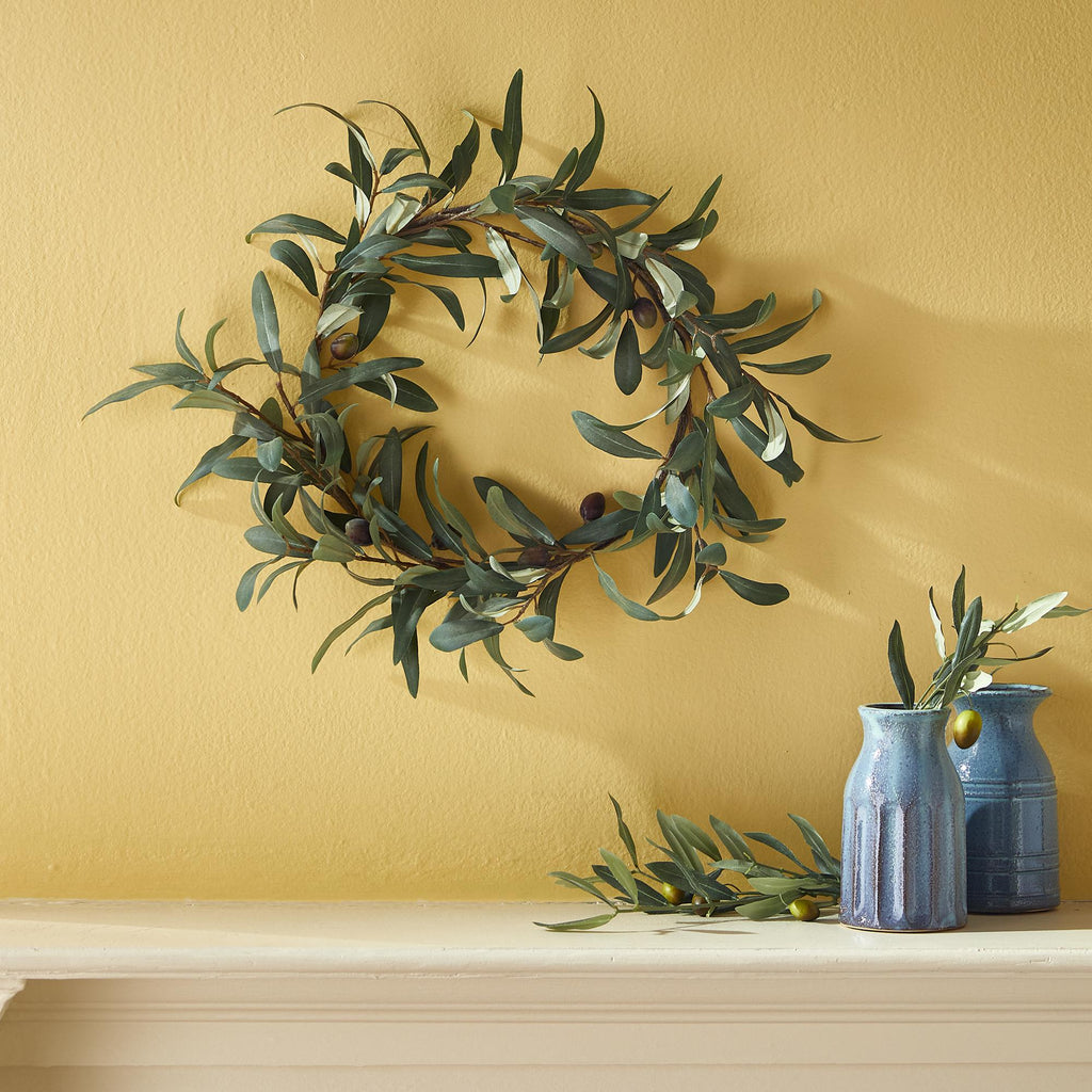 Napa Sage Olive Wreath With Olives 16"