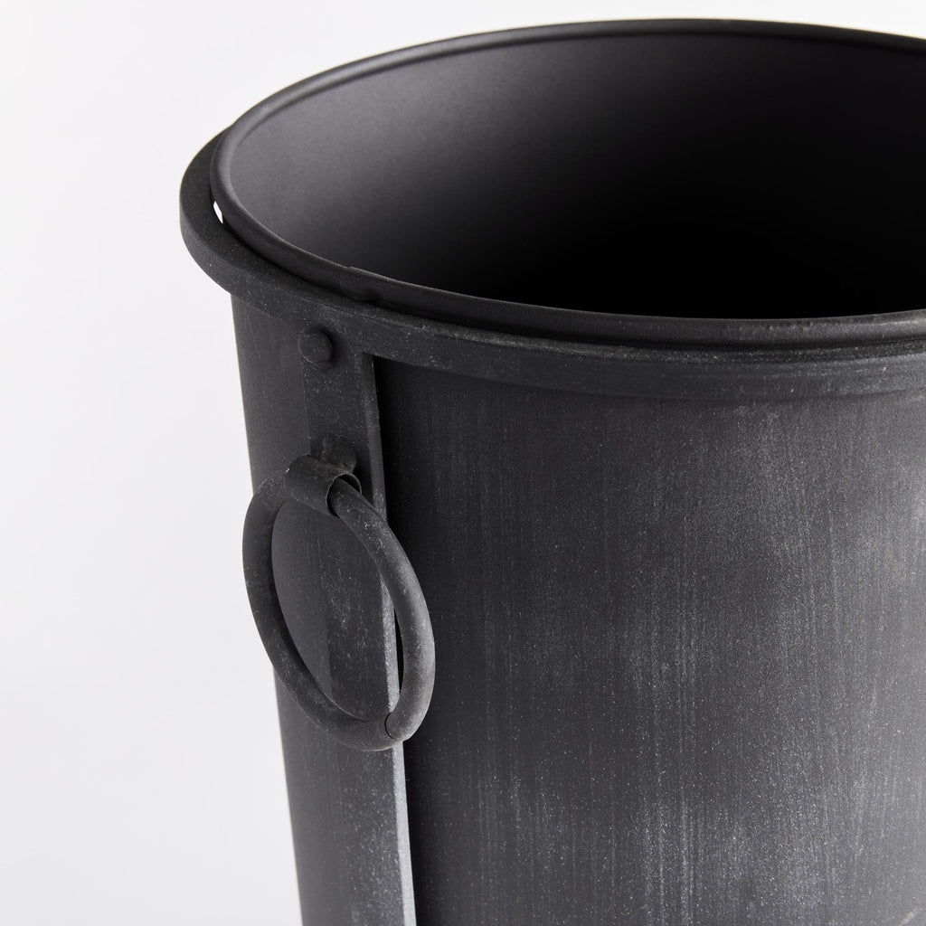 Napa Black Oberon Planter Small