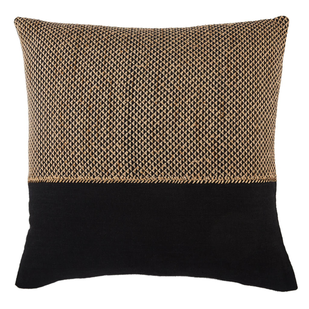 Jaipur Living Taiga Sila Geometric Light Tan / Black 22" x 22" Pillow