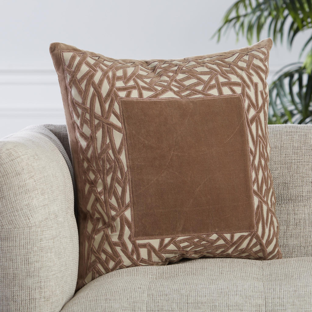 Jaipur Living Mezza Birch Trellis Brown / Cream 22" x 22" Pillow