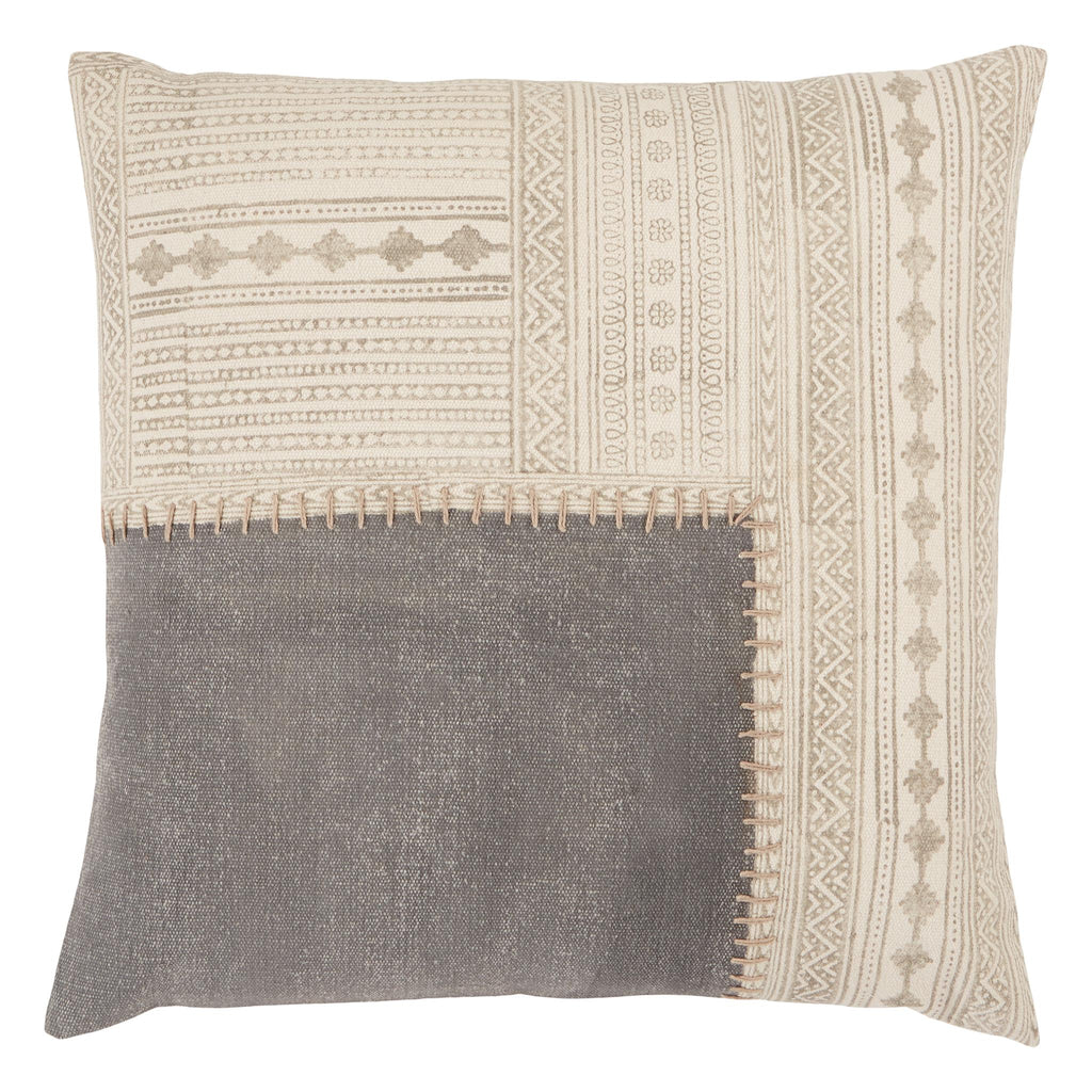 Jaipur Living Amulet Ayami Tribal Gray / Cream 20" x 20" Pillow