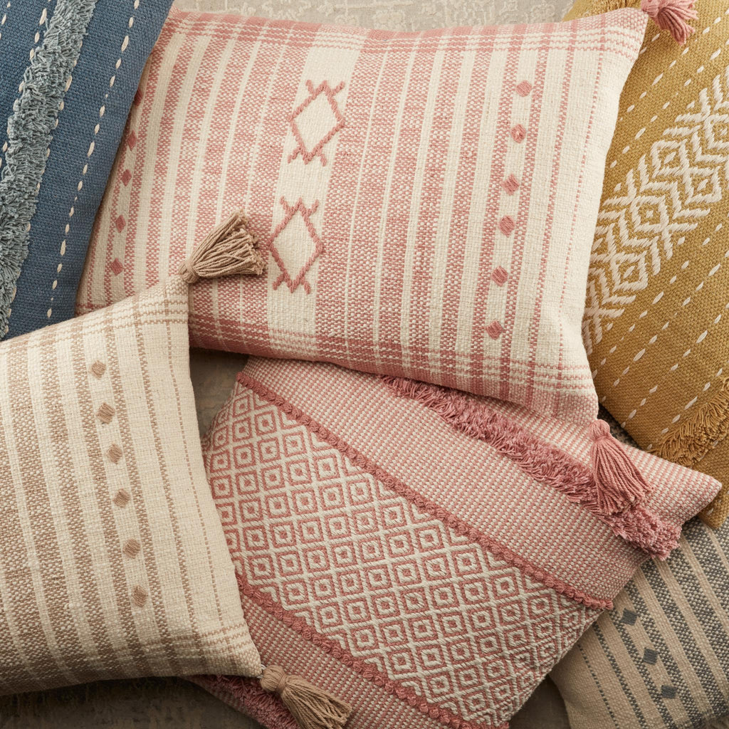 Jaipur Living Parable Imena Trellis Pink / Cream 20" x 20" Pillow