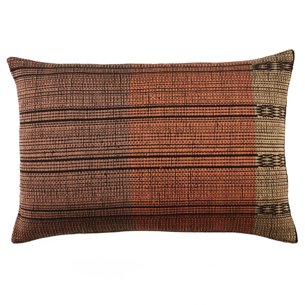 Jaipur Living Nagaland Pillow Patkai Tribal Tan / Black 16" x 24" Pillow