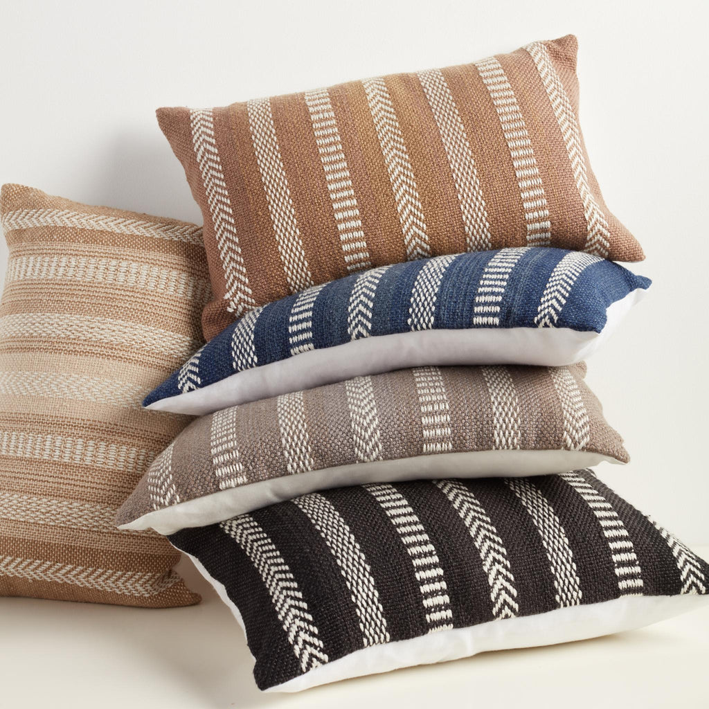 Jaipur Living Pampas Papyrus Stripes Blue / Ivory 13" x 21" Pillow