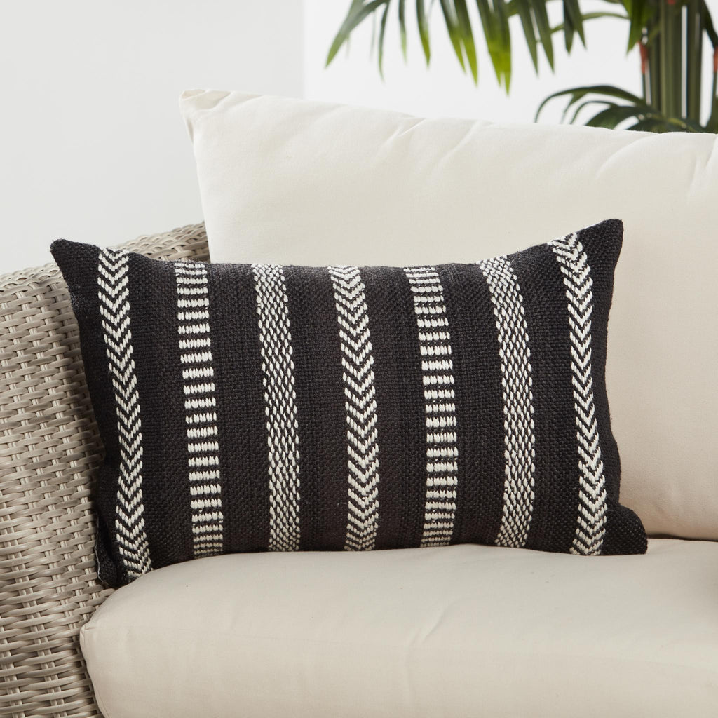 Jaipur Living Pampas Papyrus Stripes Black / Ivory 13" x 21" Pillow