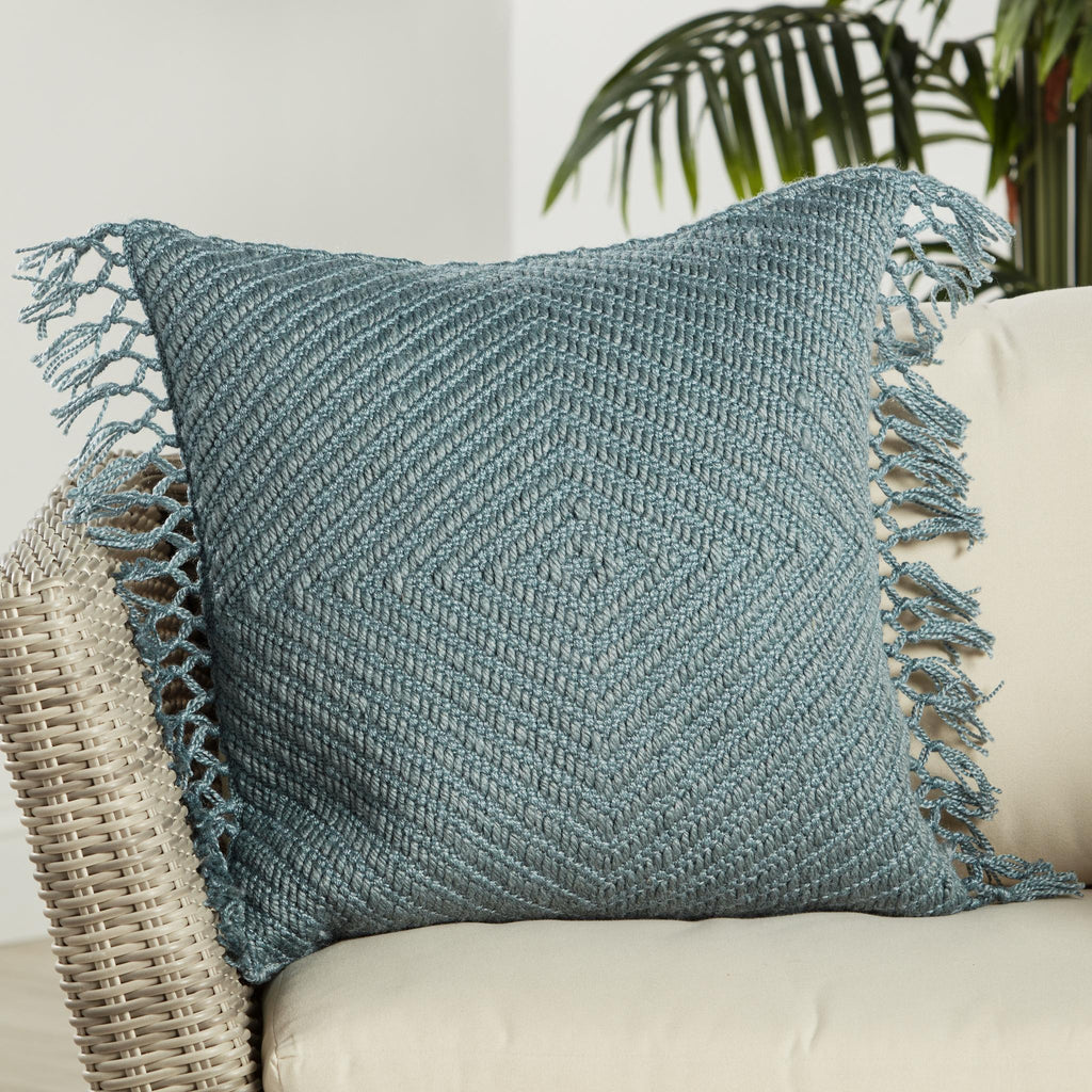 Jaipur Living Tallis Maritima Geometric Blue 20" x 20" Pillow