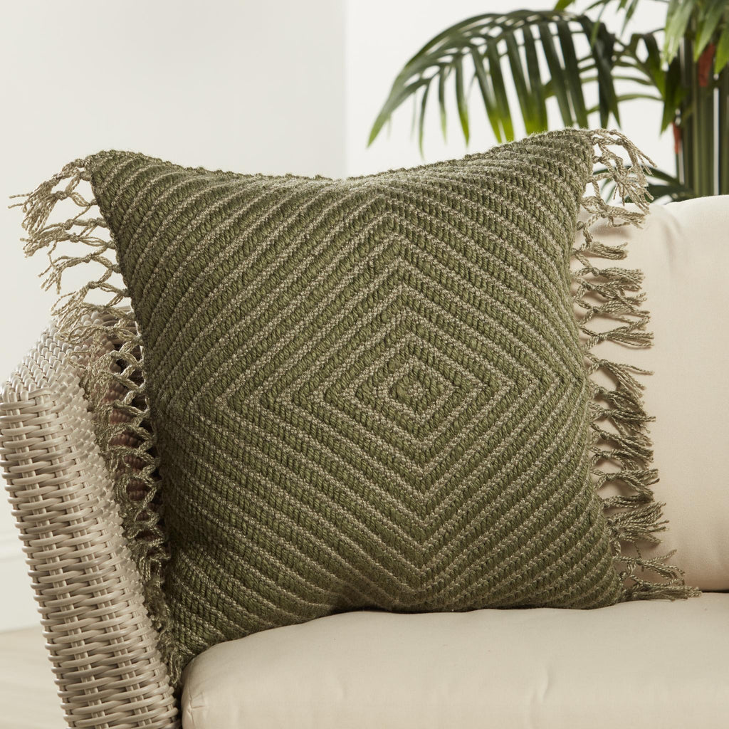 Jaipur Living Tallis Maritima Geometric Green 20" x 20" Pillow