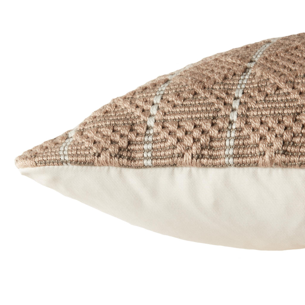 Jaipur Living Torren Lindy Geometric Tan / Ivory 22" x 22" Pillow