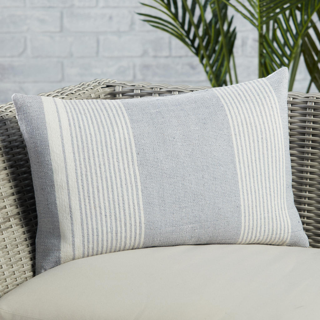 Jaipur Living Acapulco Carinda Stripes Gray / Ivory 13" x 21" Pillow