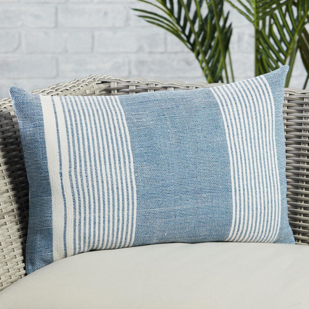 Jaipur Living Acapulco Carinda Stripes Blue / Ivory 13" x 21" Pillow