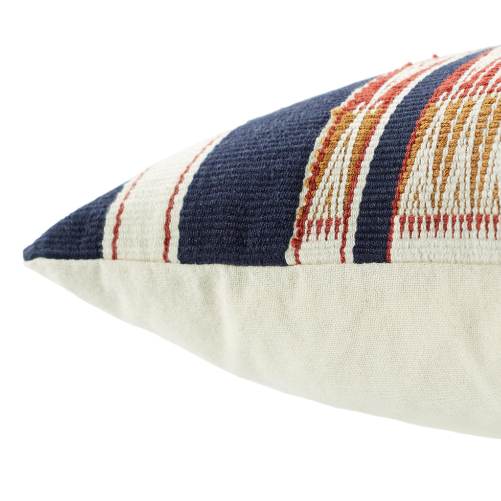 Jaipur Living Nagaland Pillow Patkai Tribal Navy / Cream 16" x 24" Pillow