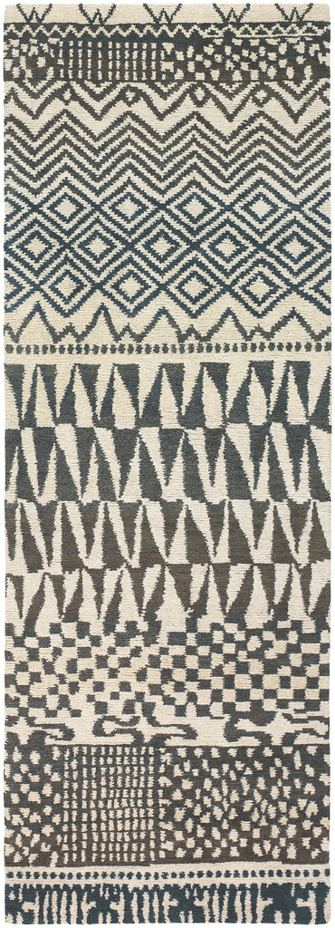 Surya Kyah KYA-9110 8'3" x 11'7" Rug