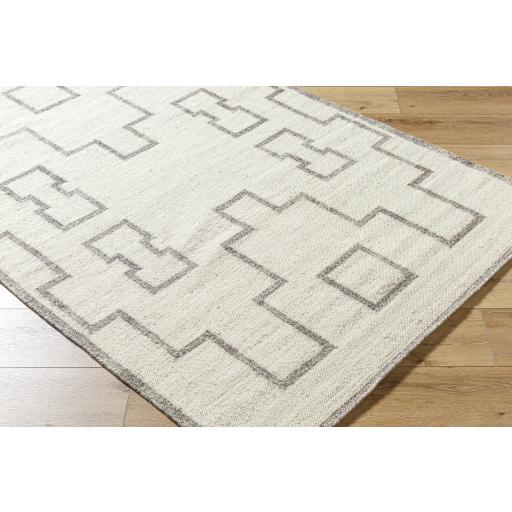 Surya Lanesra LAR-2301 5' x 7'6" Rug