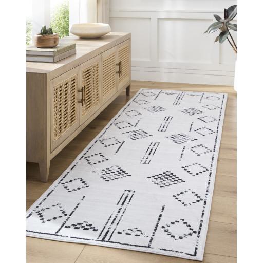 Surya Lavable LVB-2325 2'7" x 4' Rug