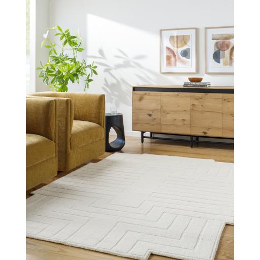 Surya Mystique M-5498 5' x 7'6" Rug