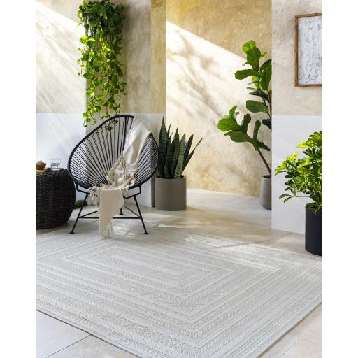 Surya Sandra SDR-2305 5'3" x 7' Rug