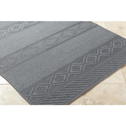 Surya Sandra SDR-2322 7'10" x 10' Rug