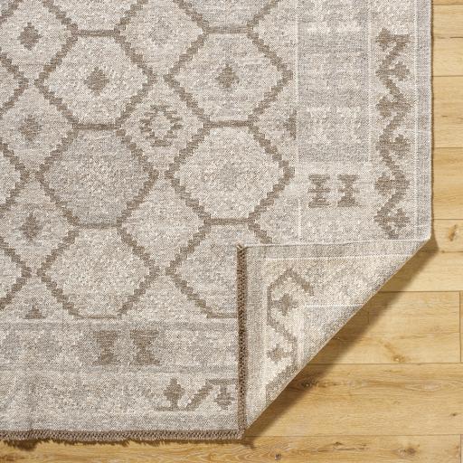 Surya Tempe TPE-2302 8' x 10' Rug